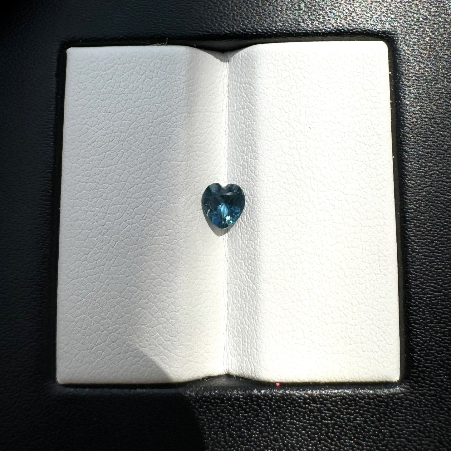 HS 0.52 CT