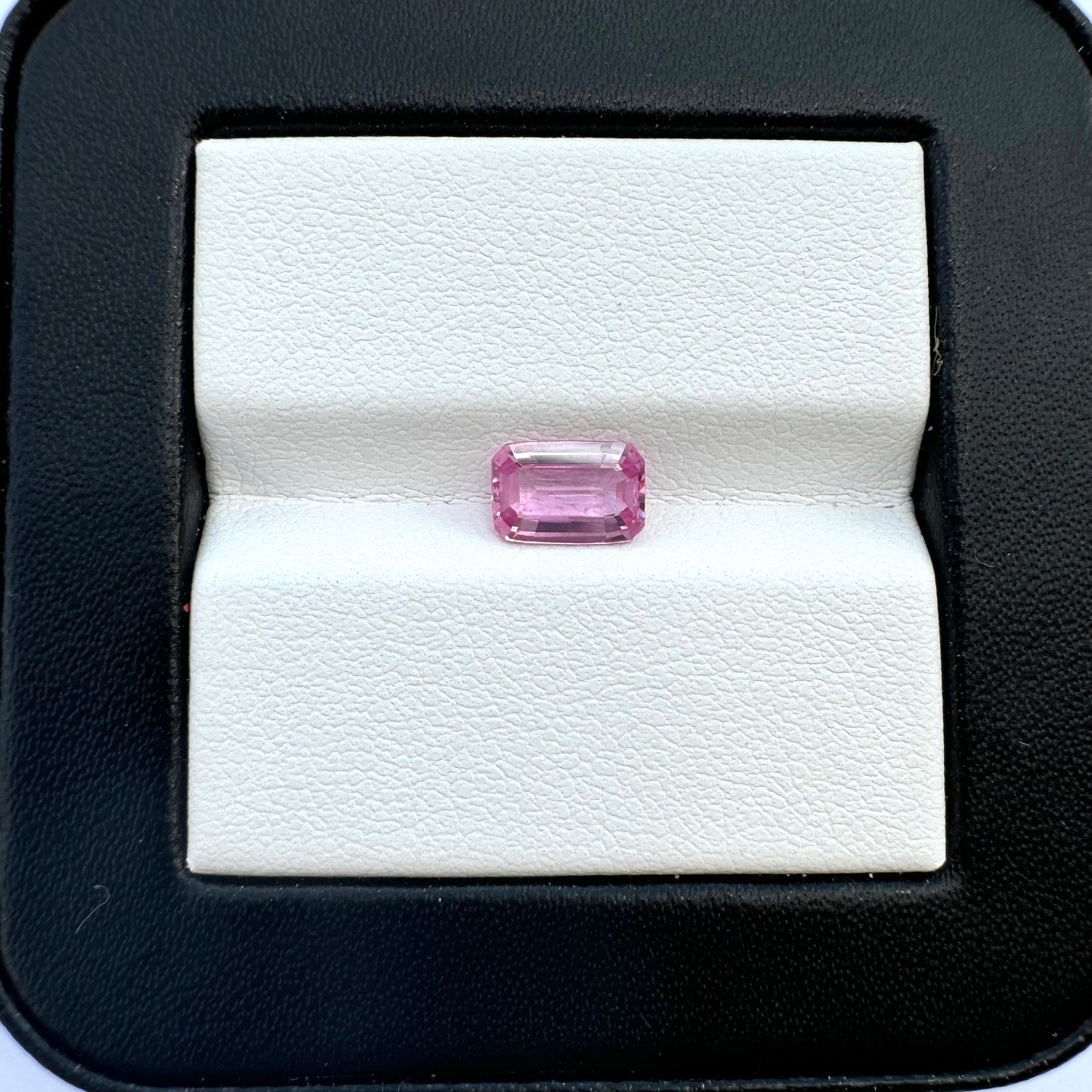 EM 1.04 CT