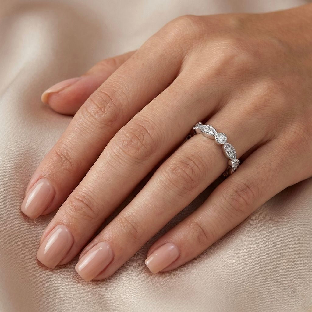 טבעת Eden – עיצוב וינטג' משובץ יהלומי מעבדה וכסף 925 | Luka Jewelry