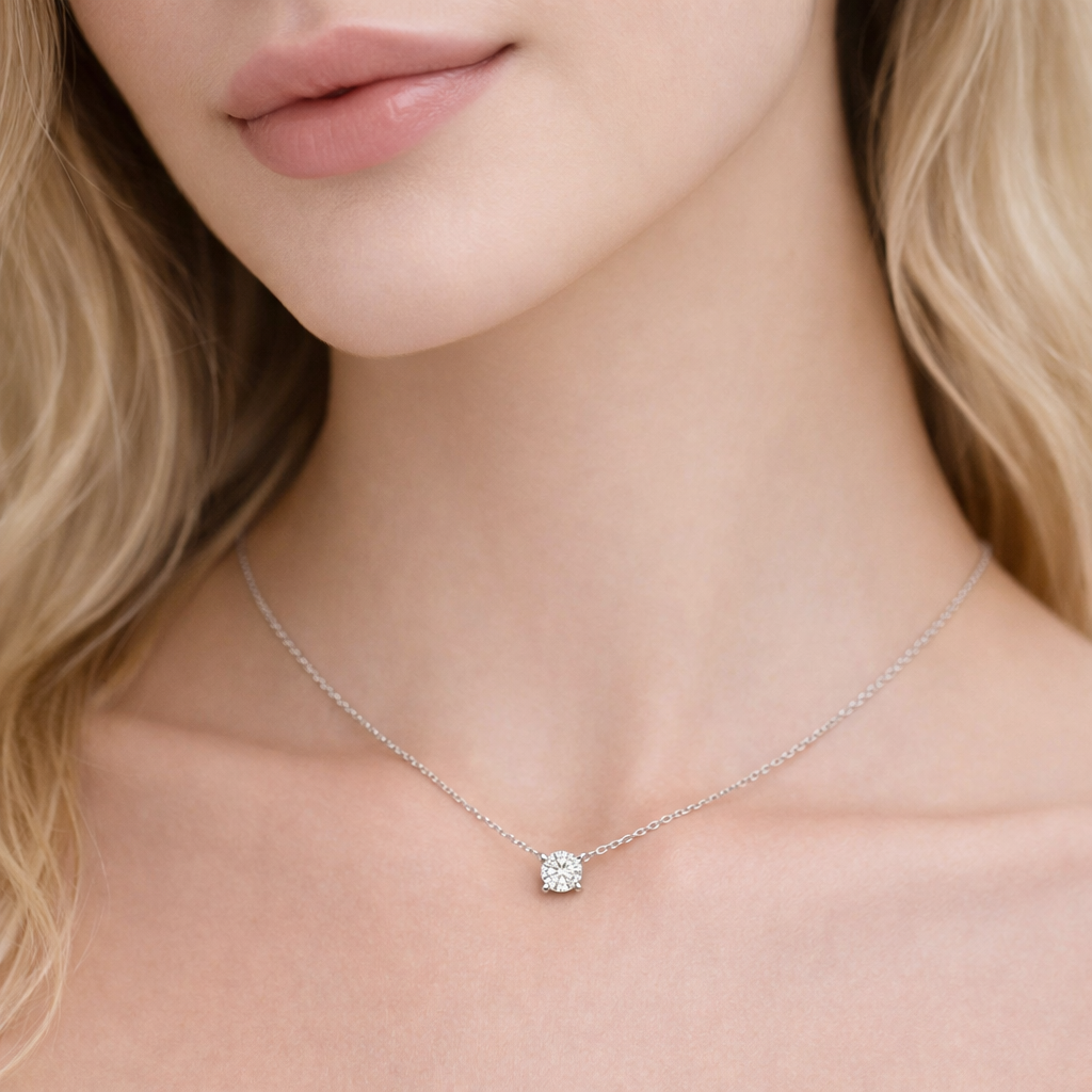 LUNA | שרשרת סוליטר יהלום מעבדה | כסף בציפוי רודיום